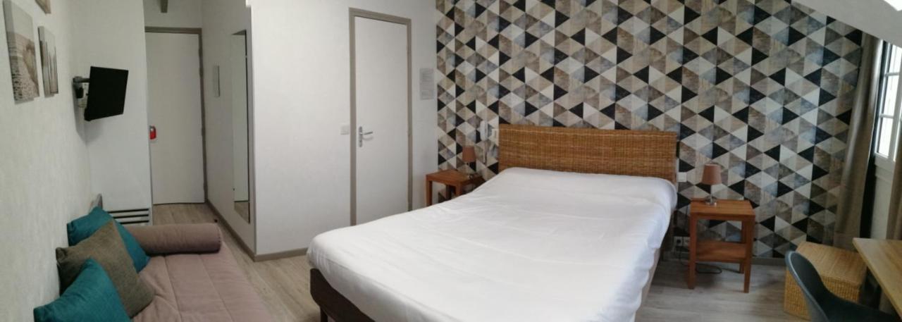 Contact Hotel - Hotel Le Lion D'Or 람발 외부 사진