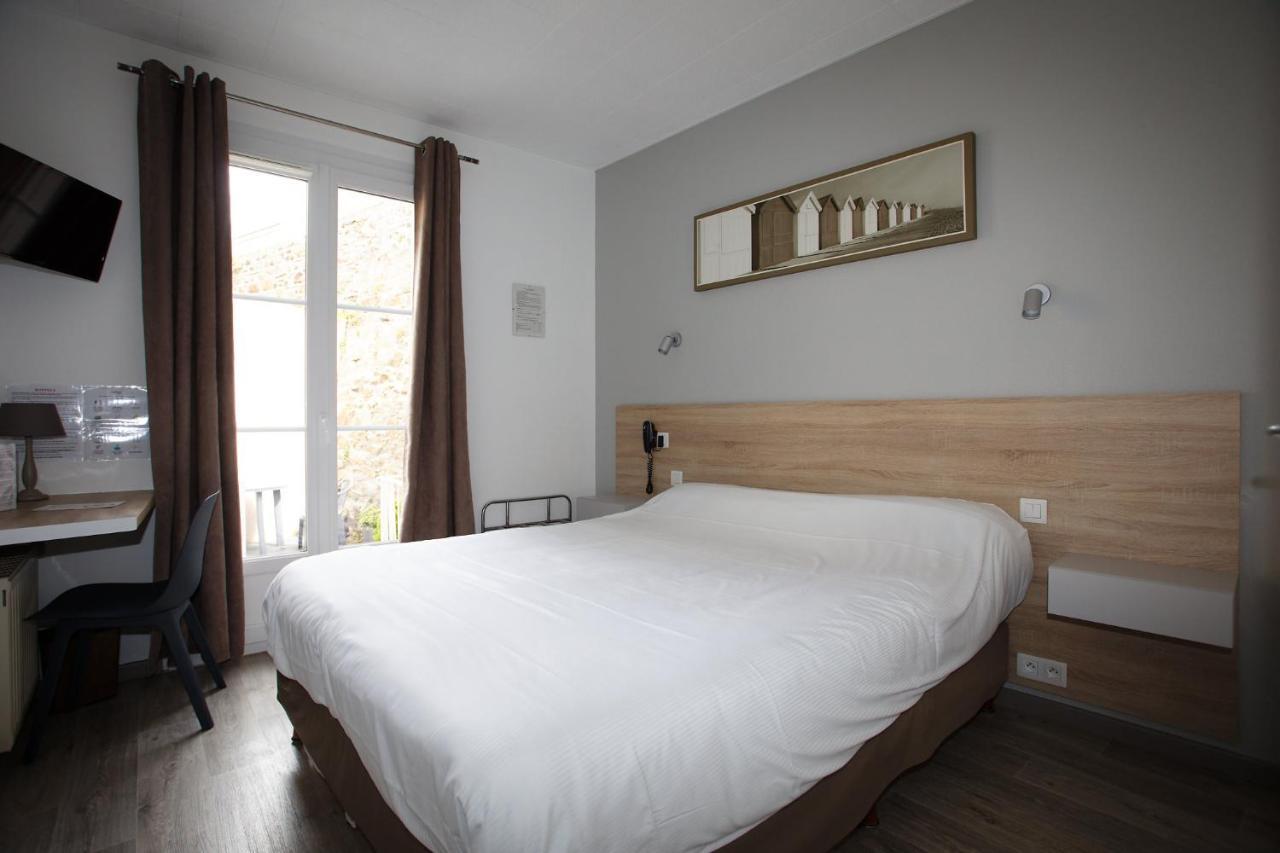 Contact Hotel - Hotel Le Lion D'Or 람발 외부 사진