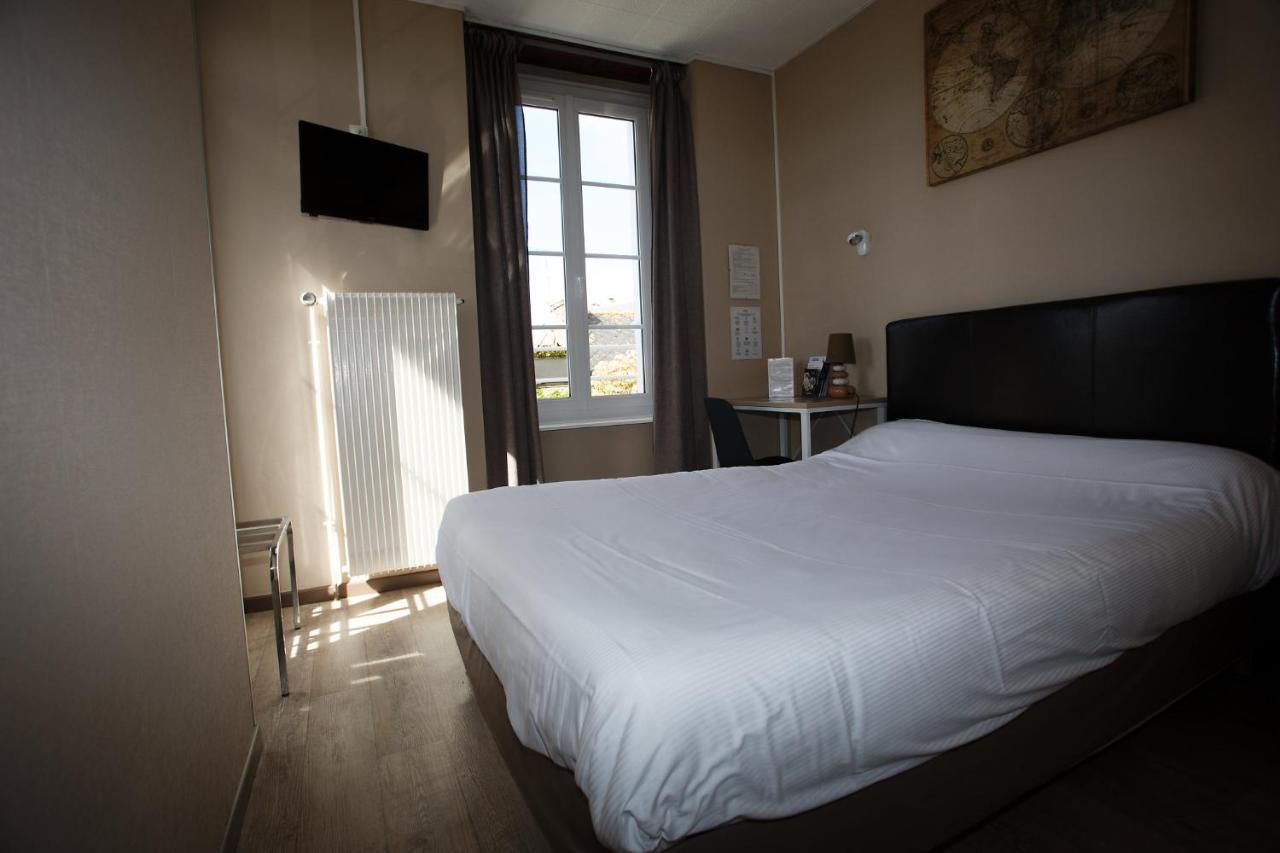 Contact Hotel - Hotel Le Lion D'Or 람발 외부 사진