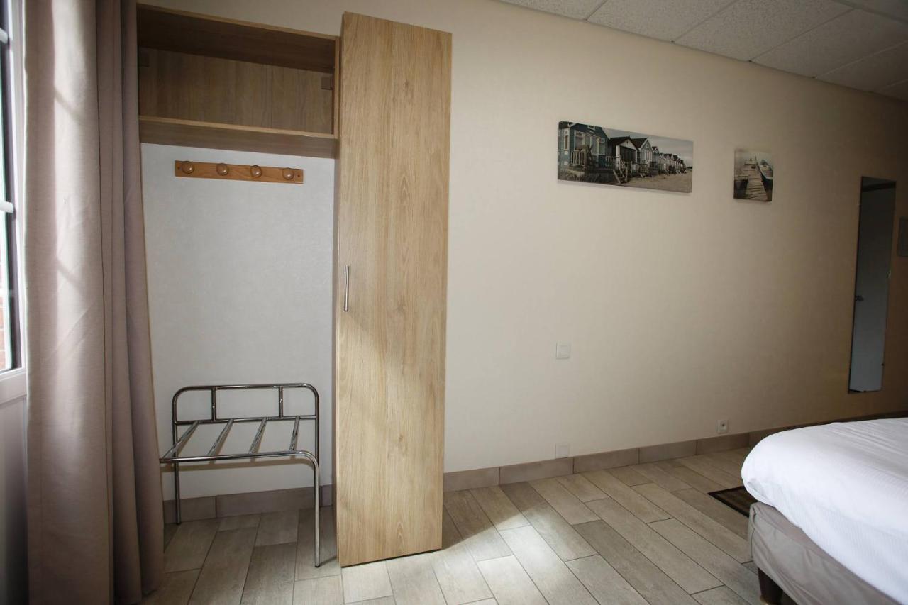 Contact Hotel - Hotel Le Lion D'Or 람발 외부 사진